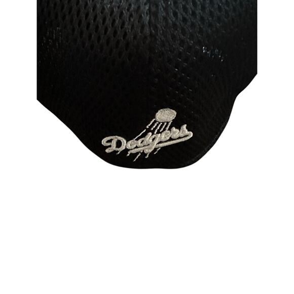 Los Angeles Dodgers Black New Era Fitted Cap Hat Large/xlarge Embroidered Grunge - Picture 3 of 9